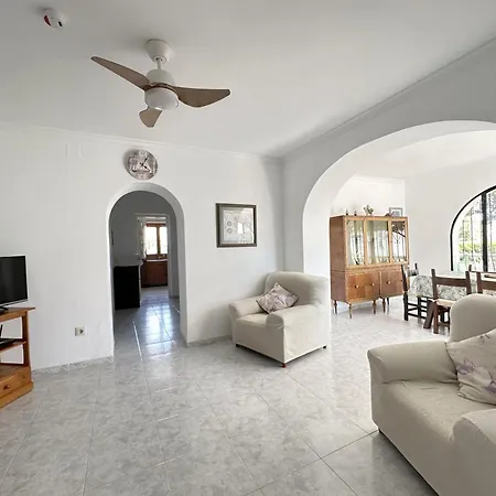 شاليه Casa Cerca De Playas Y Calas De كاليبي