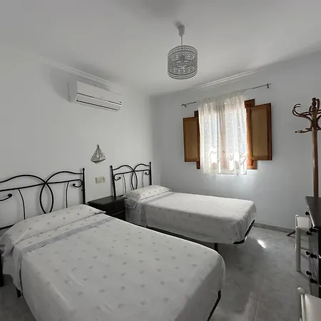Casa Cerca De Playas Y Calas De شاليه