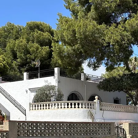 Casa Cerca De Playas Y Calas De كاليبي